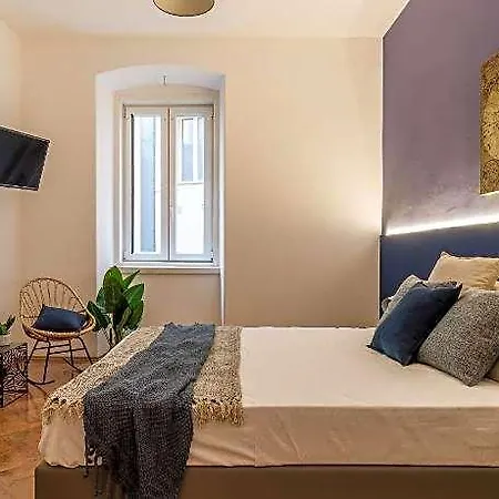 Pregiata Con Bagno Privato - Blu Di Prussia ホテル 3*